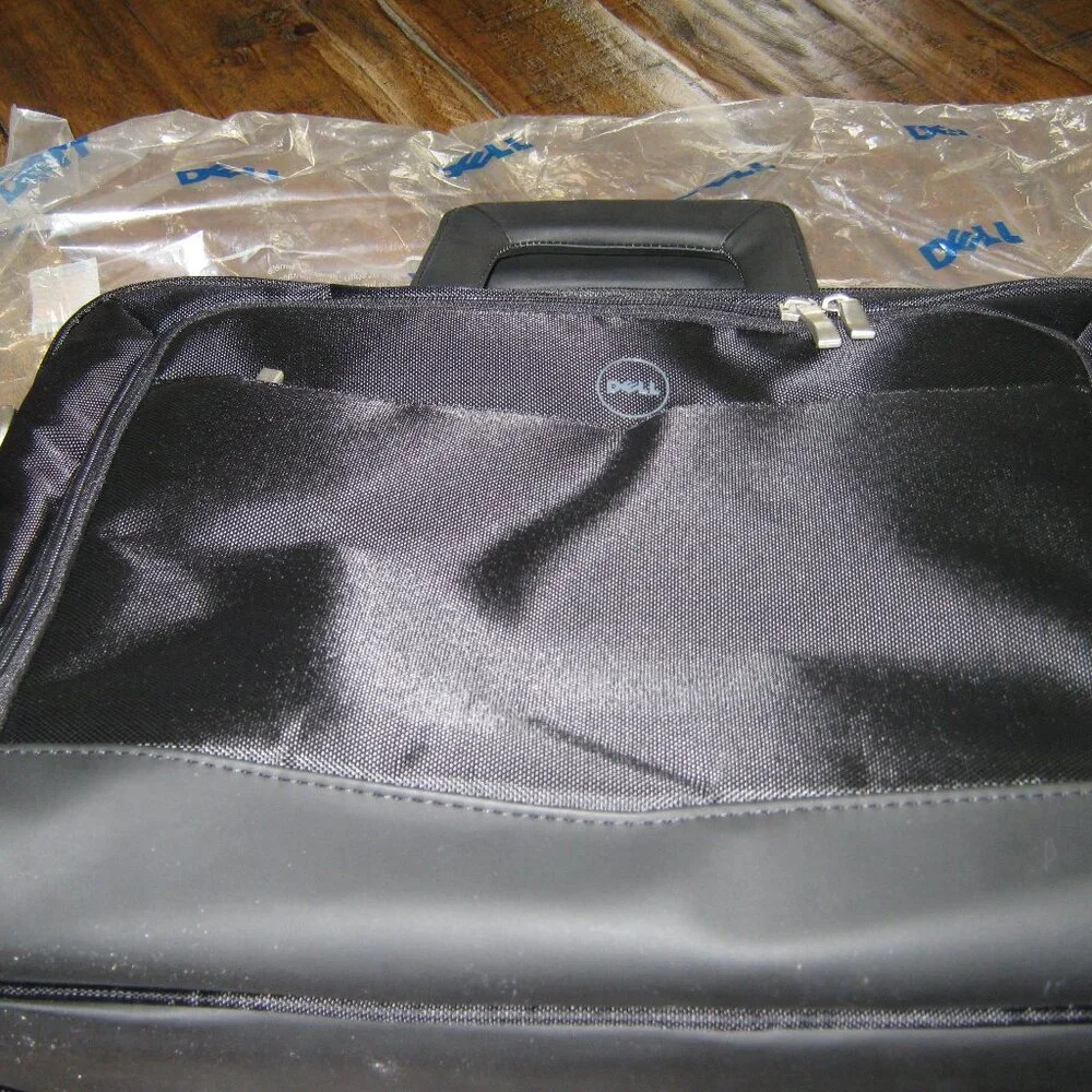 New, Dell 15